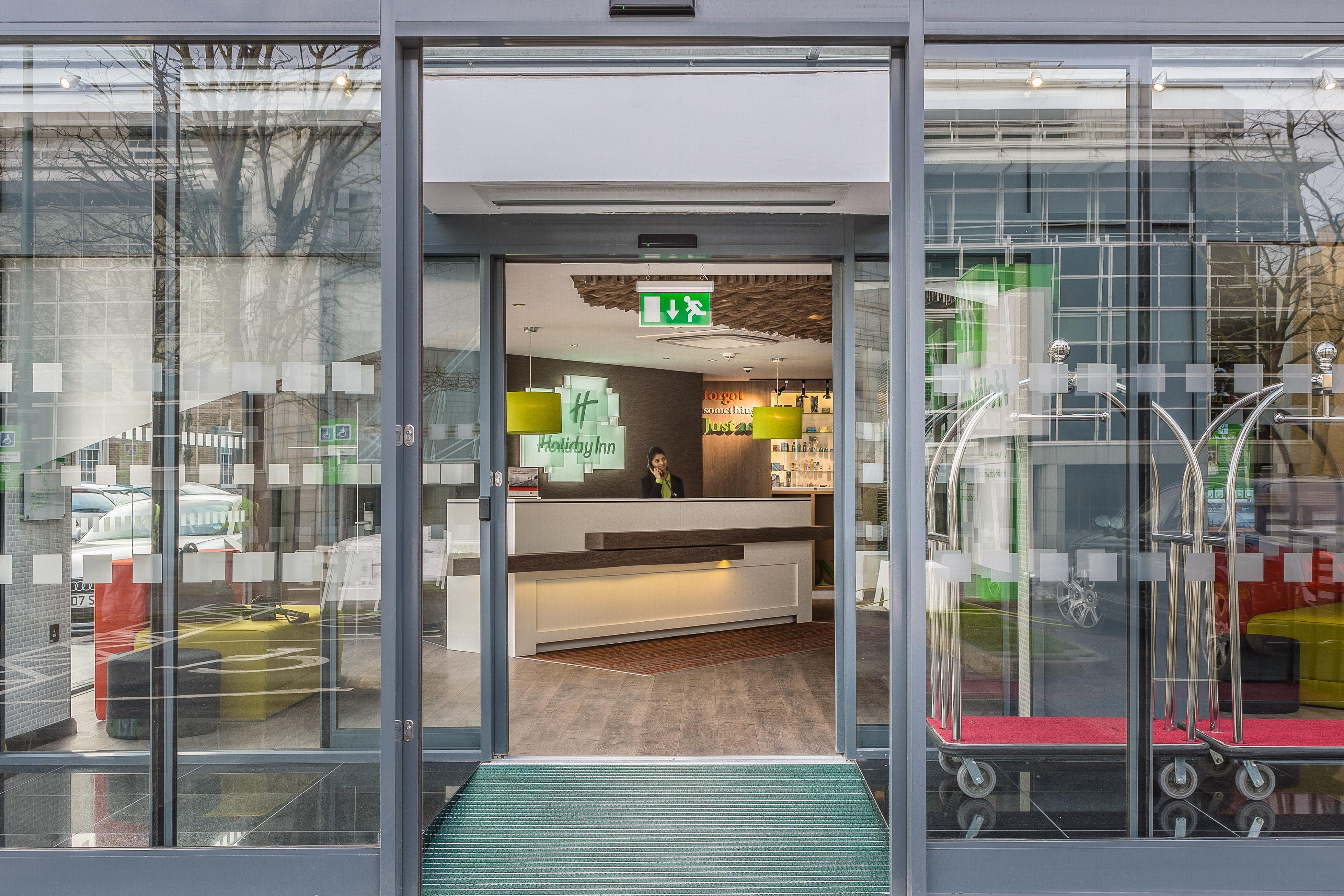 Holiday Inn London Watford Junction By Ihg Екстериор снимка